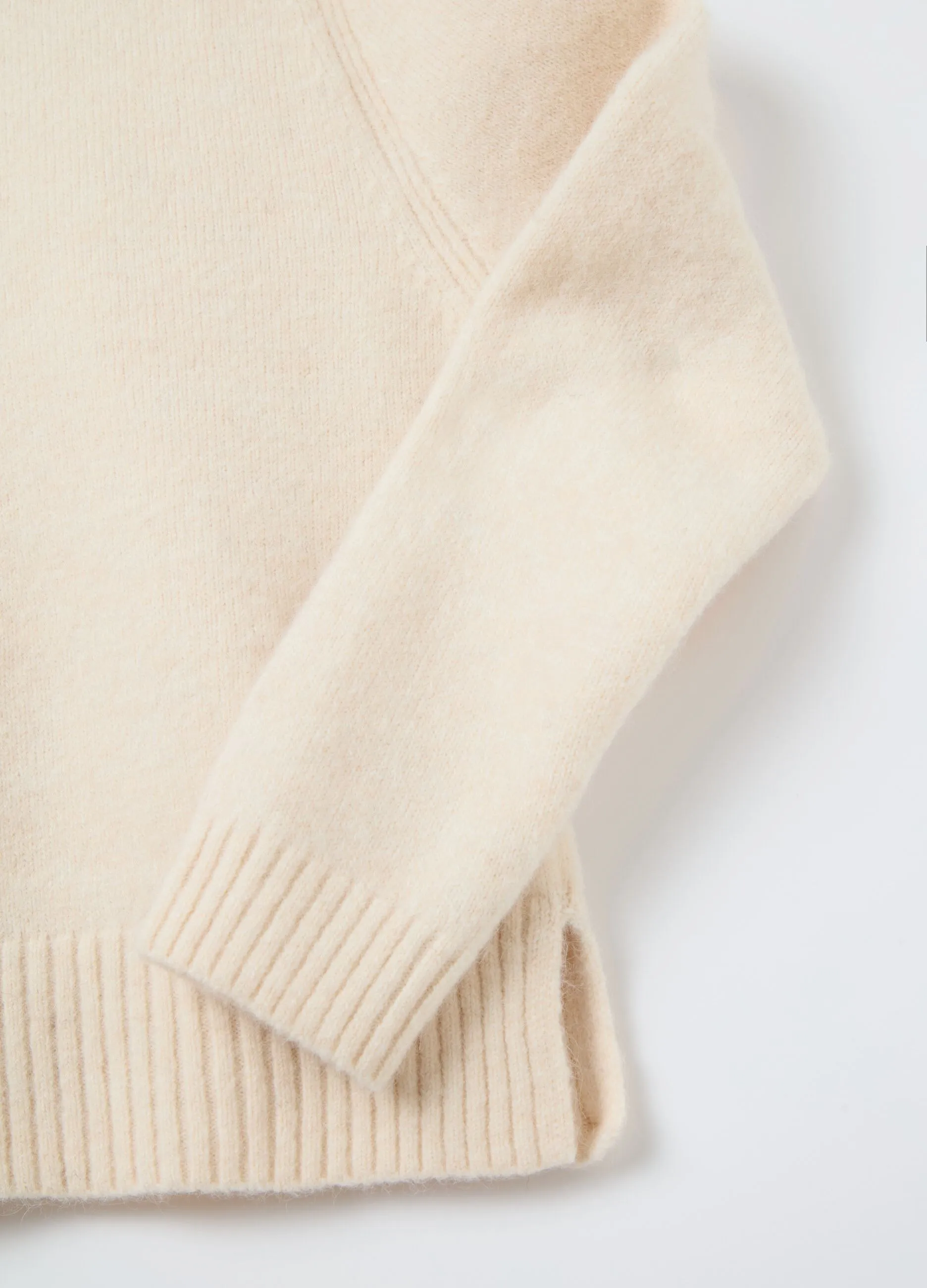 Pullover a collo alto in alpaca e lana